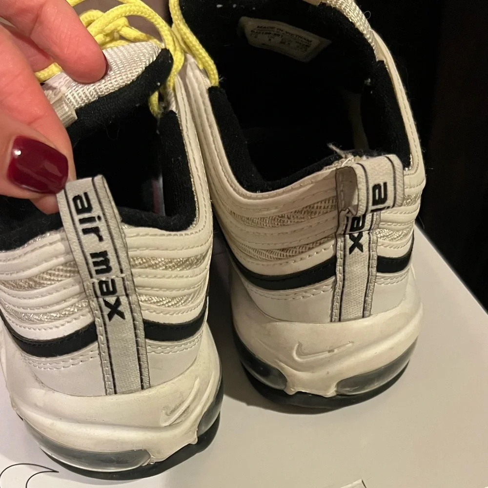 Nike Air Max 97 White Black Yellow Women’s 7.5 EUC